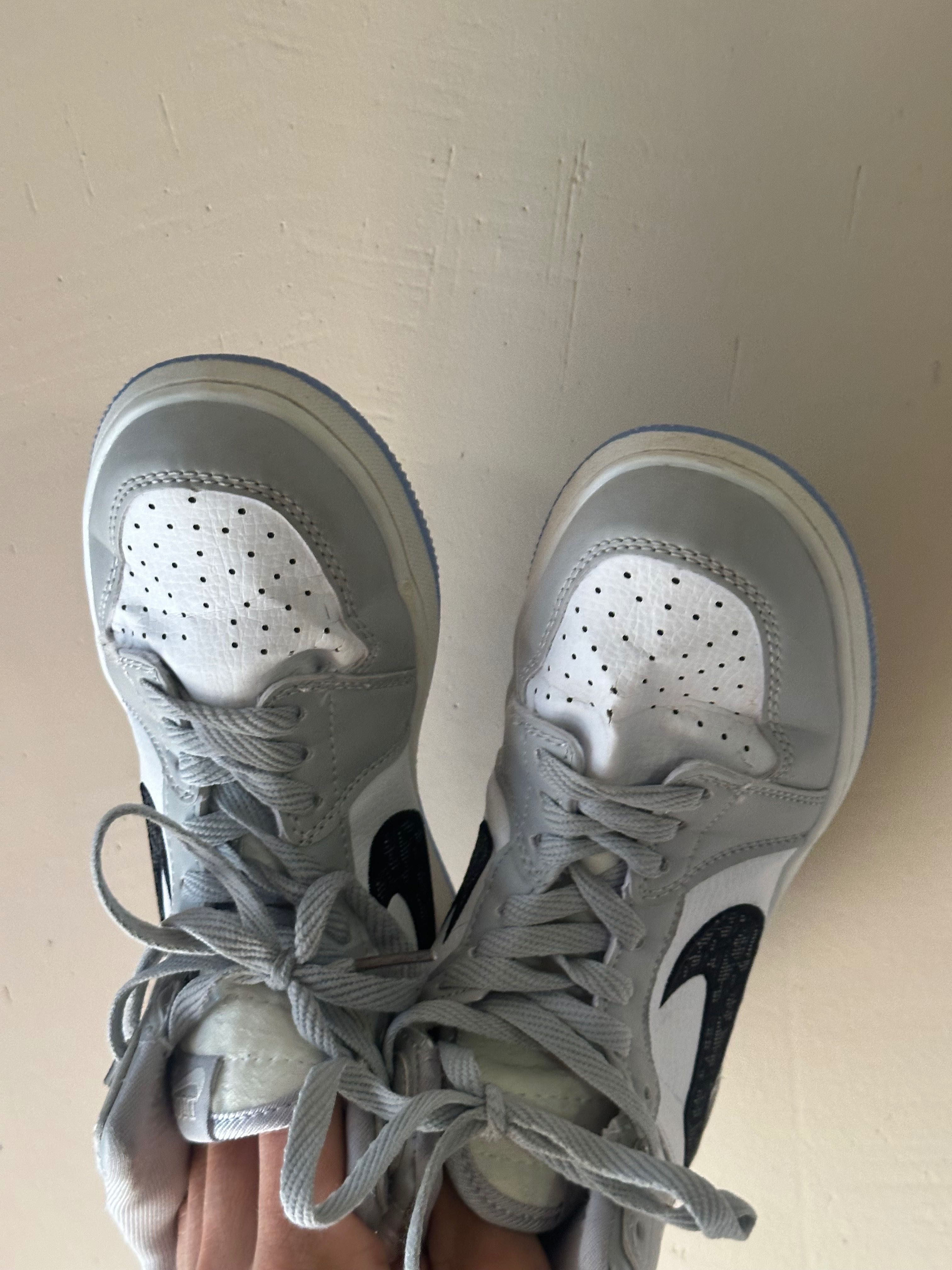 Jordan 1 Retro High x Dior