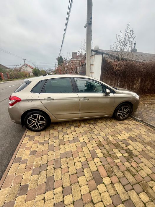 Citroen C4 2012  ll покоління