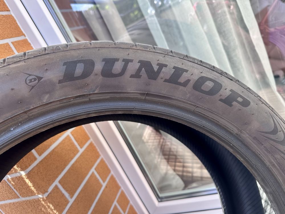Opona Dunlop sport maxx 235/50 R21