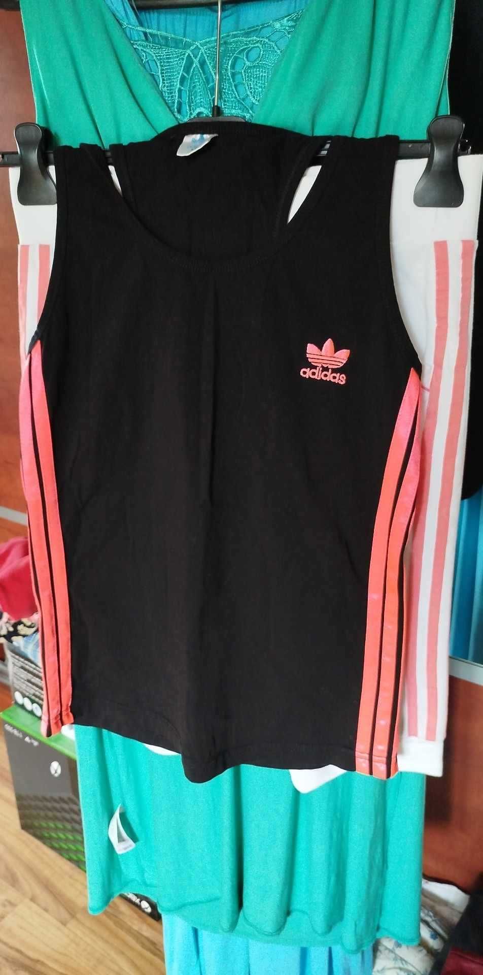Koszulka wraz ze spodenkami Adidas damska