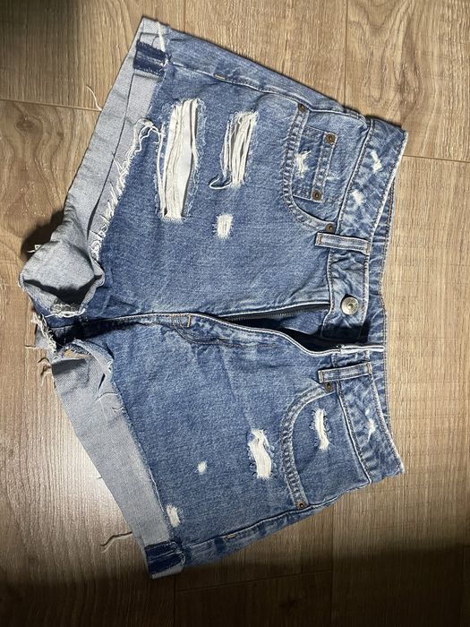 Жіночі джинсові шорти