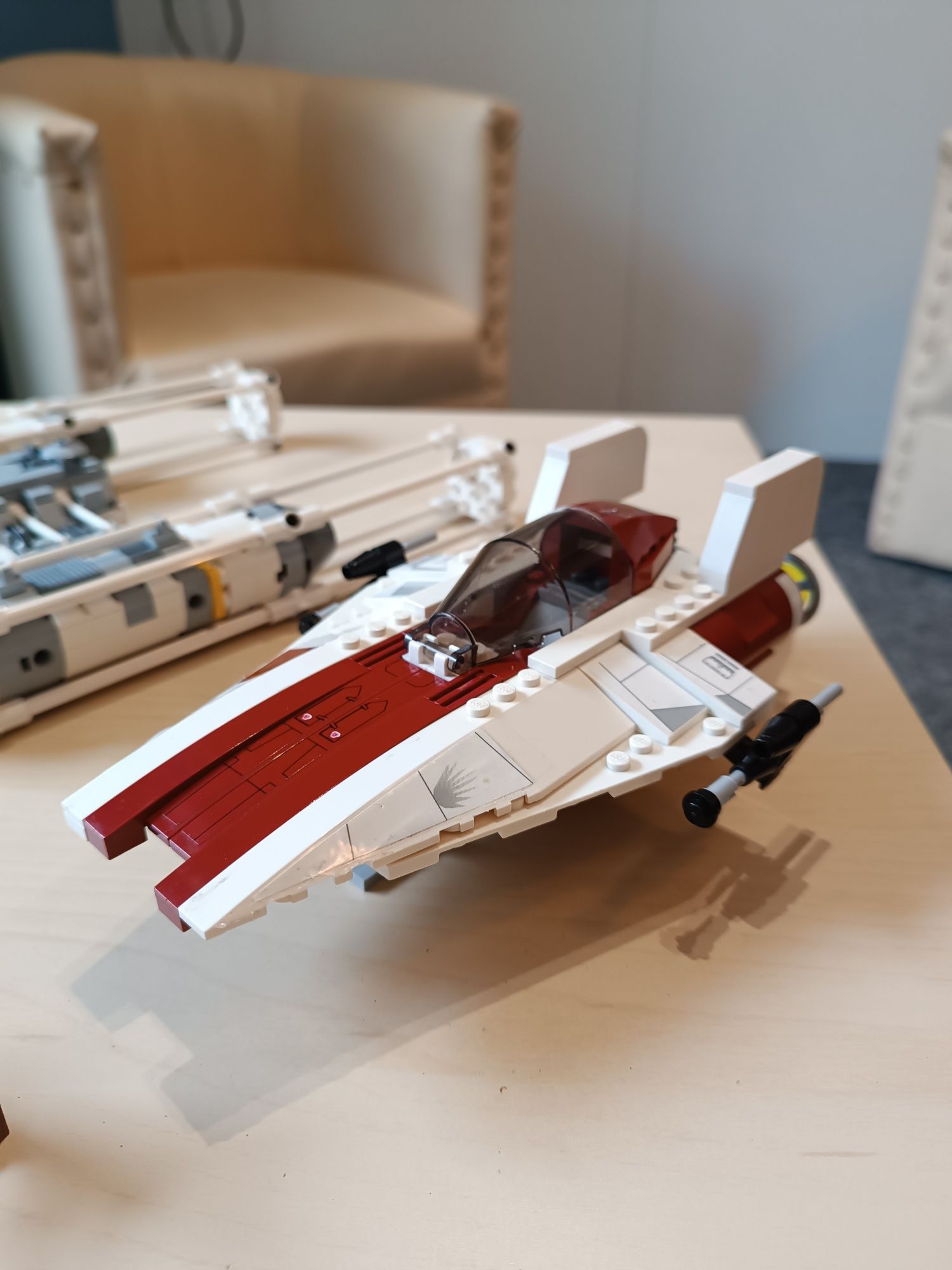 Zestaw dwóch myśliwców LEGO Star Wars Y-Wing (7658) i A-Wing (75003)
