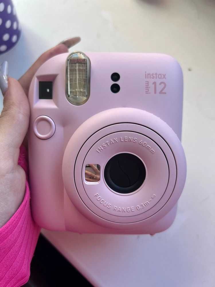 instax mini 12 як новий.