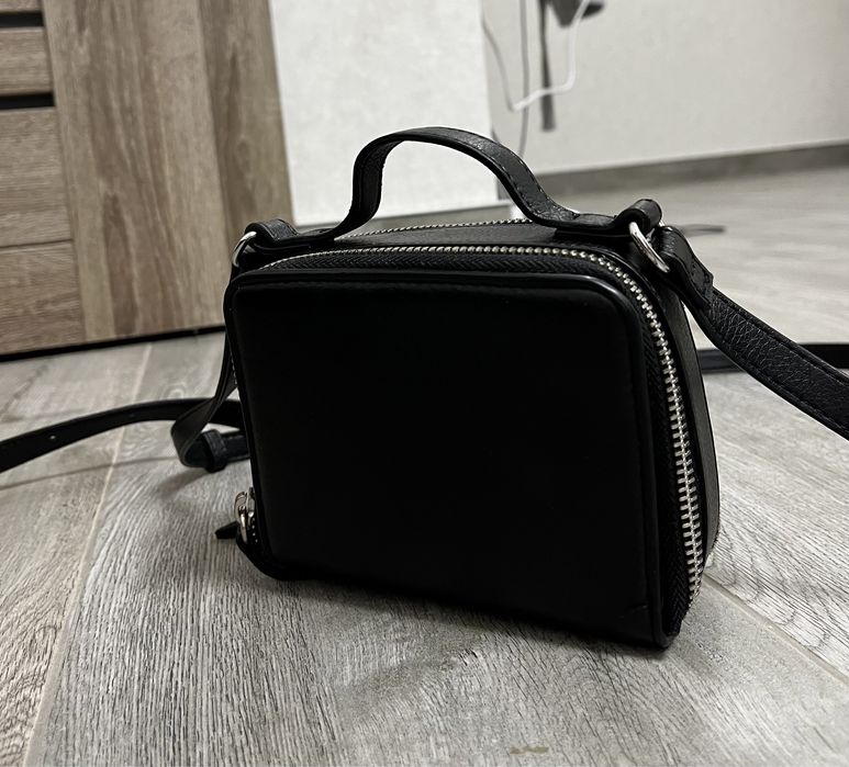 H&M сумка чорного коляру