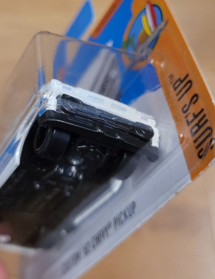 Custom Chevy Pickup 62 biały Hot Wheels
