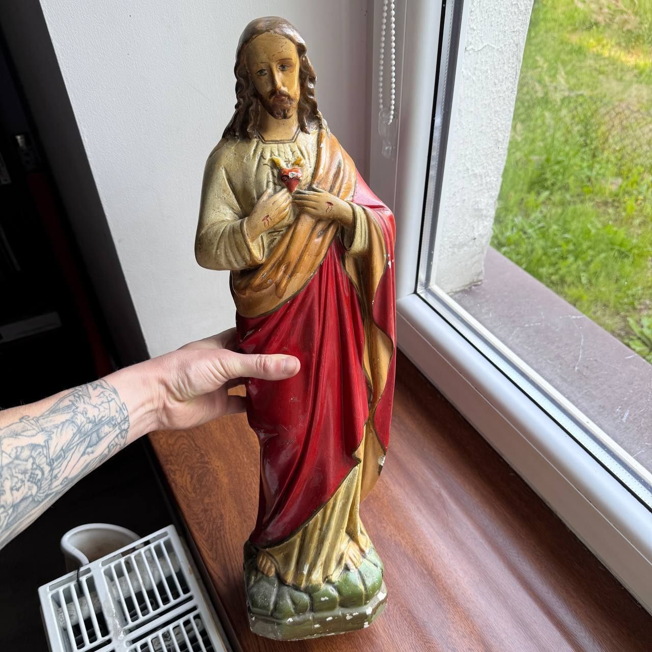 Figura Serce Jezusa z Gipsu Przedwojenna Sygnowana