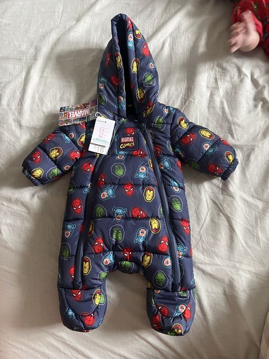 Комбез Marvel на новонароджених