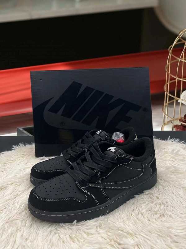 Jordan 1 Retro Low OG SP Travis Scott Black Phantom R.39