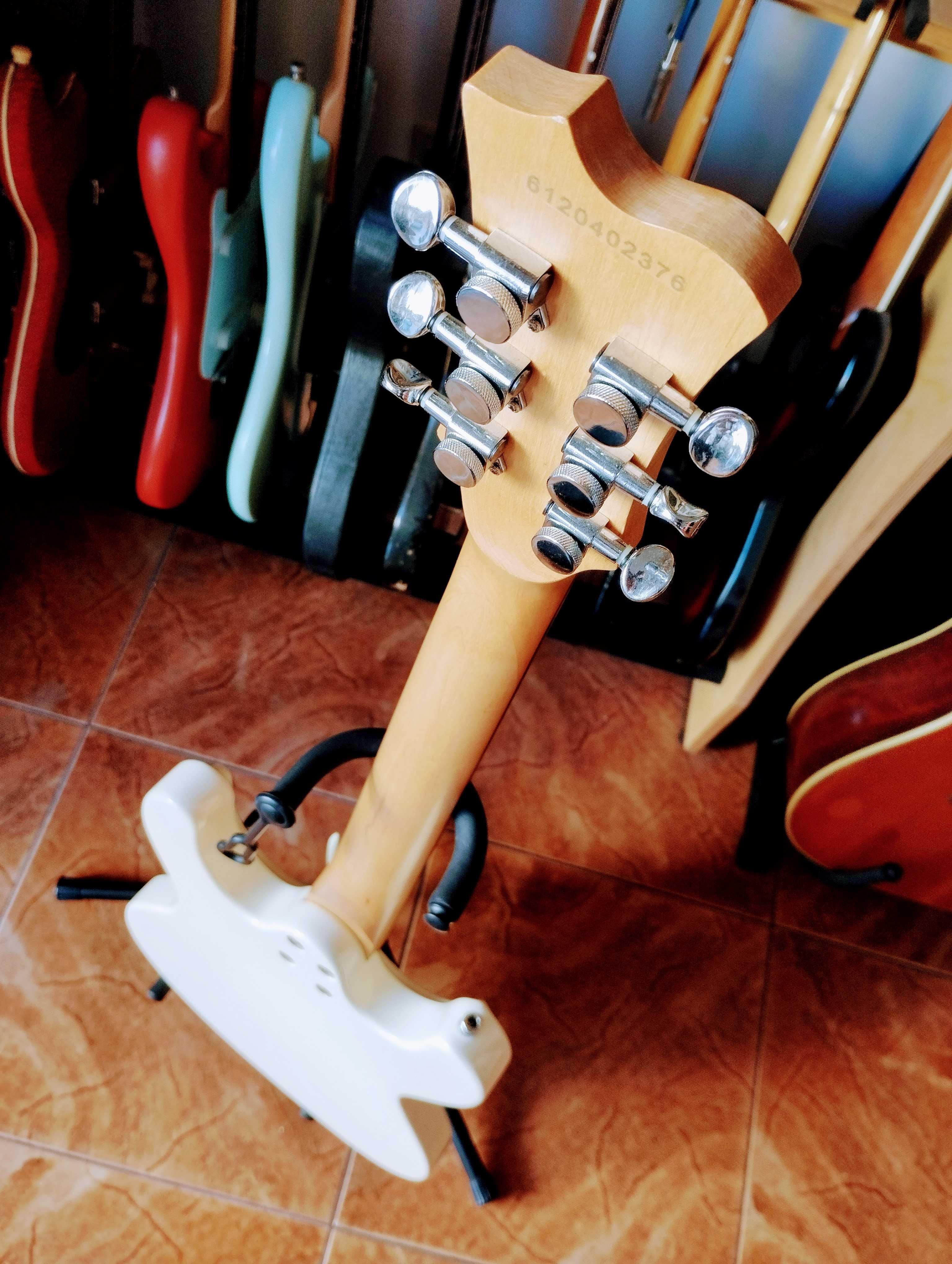 Guitarra Aria DM-01 : 2015