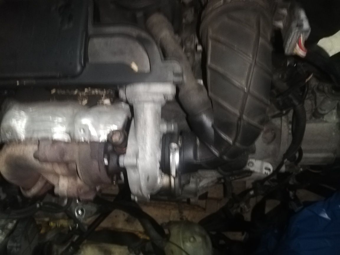 Motor peugeot e caixa 1400 hdi 
Km 130 km