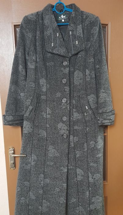 Пальто демісезонне