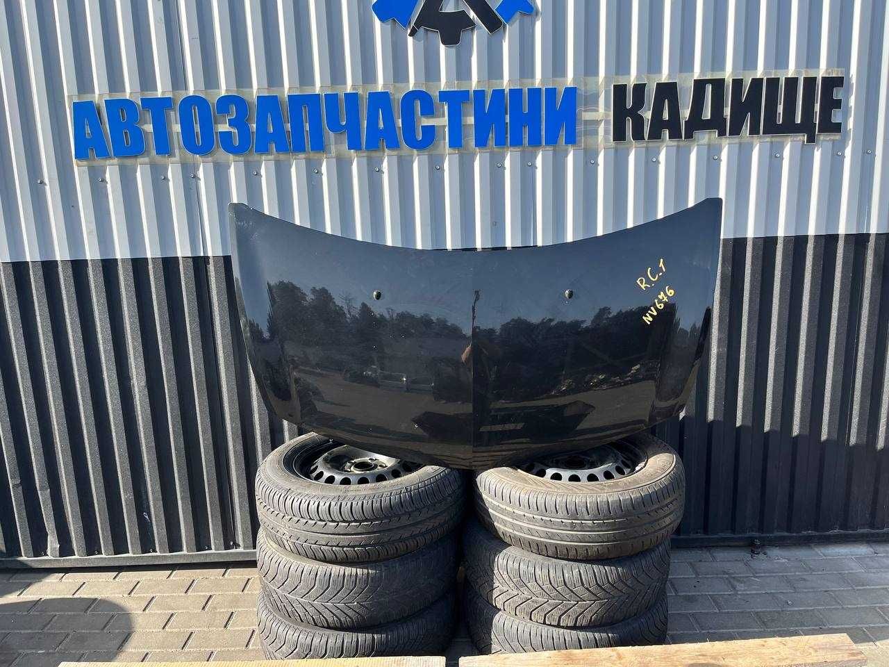 Капот Renault Clio 3 (2005-2013) NV676