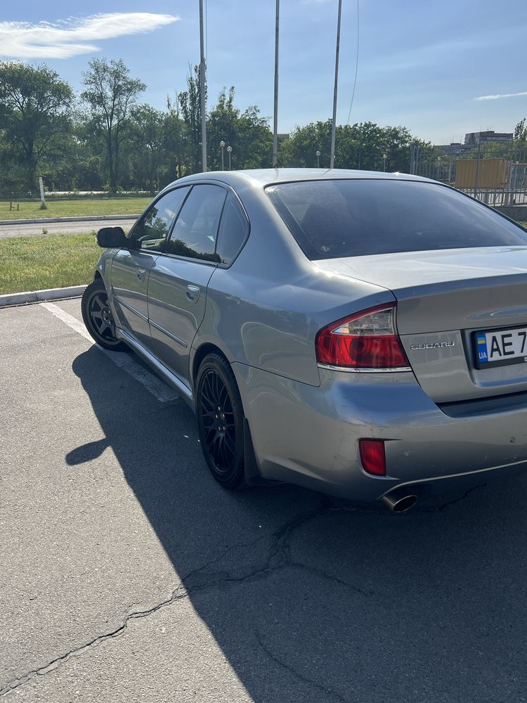 Subaru legacy 2006 рест