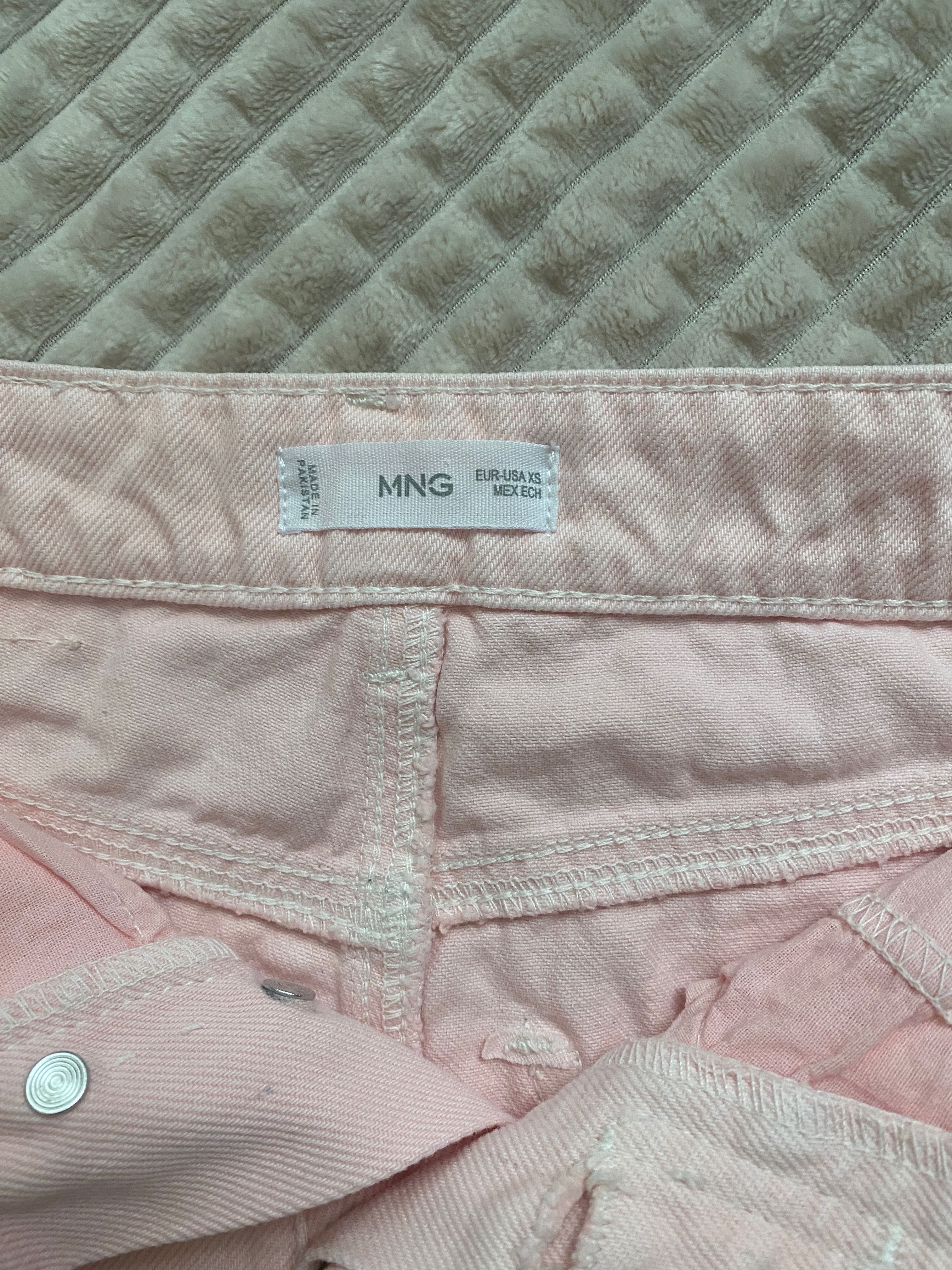 Джинсові шорти MNG (mango) нові, розмір XS
