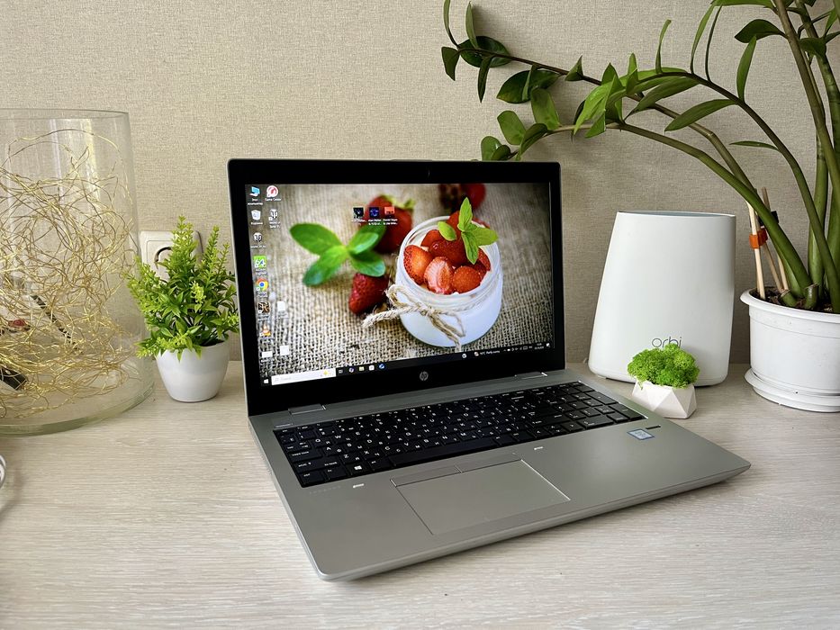 Ноутбук HP 650 G4 15.6" i5-7300U 8GB 256SSD
