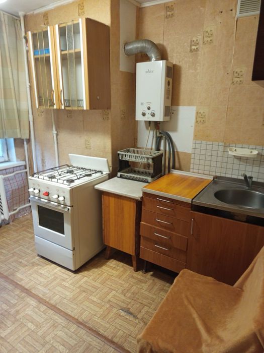 Здам  2 кім квартиру в  містечку