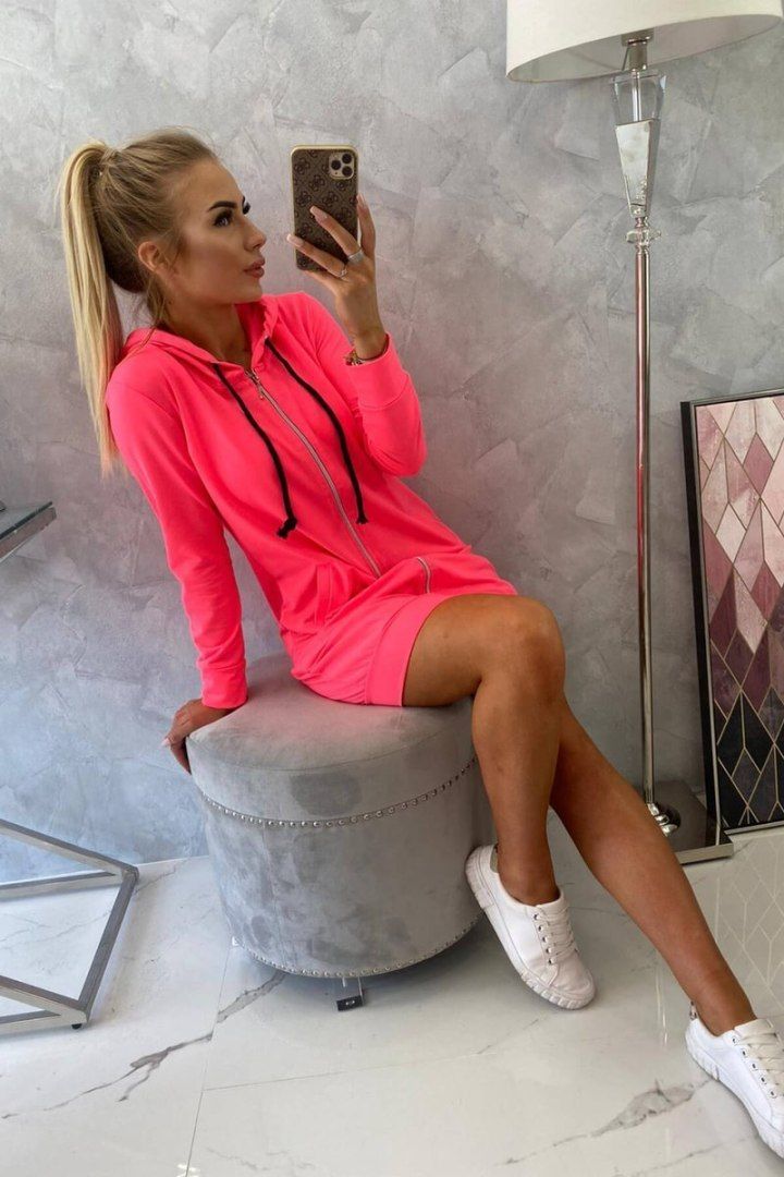 Bluza sukienkowa różowy neon z kapturem i zamkiem | Długa | UNI