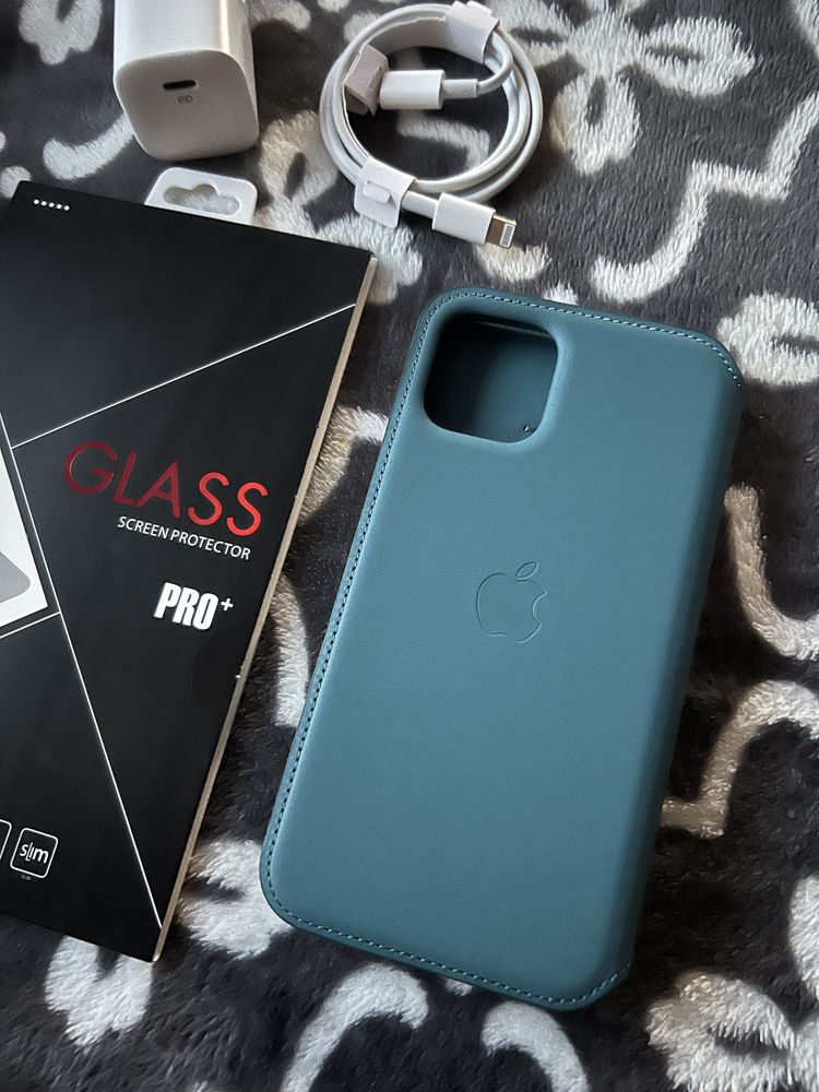 Etui ORYGINALNE iPhone Apple 11Pro/ leather case/ ładowarka/ kabel/itd