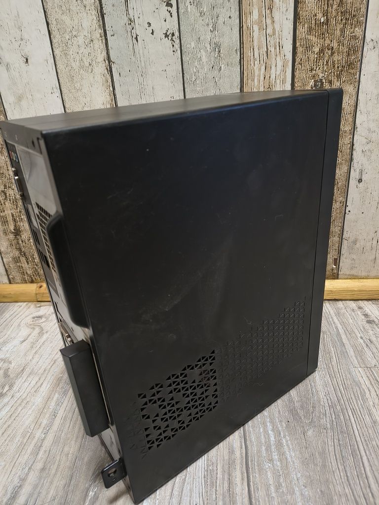 Dell Vostro 3668 I5 7 Gen 12 GB RAM