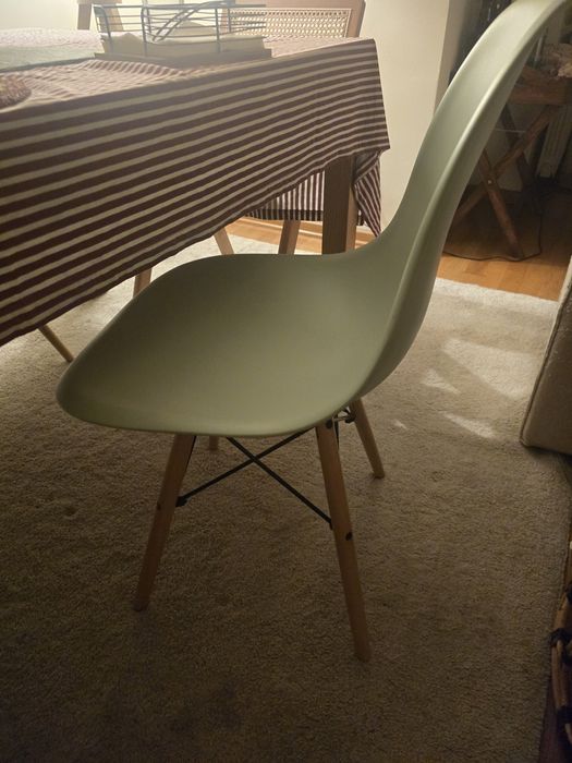 4 cadeiras sklum (valor não negociável)