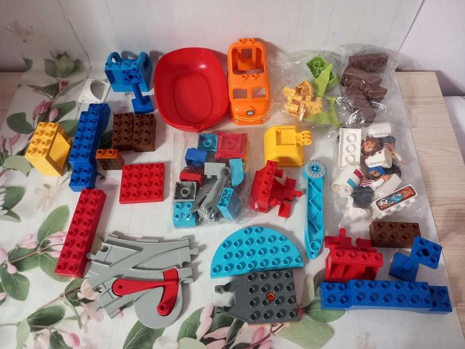 LEGO Duplo Pociąg towarowy 10875