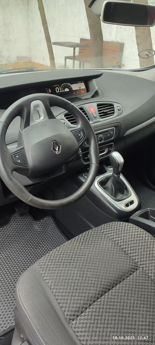 Renault grand scenic 3 2011 рік