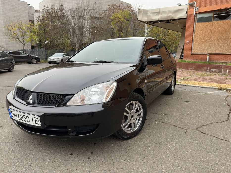 Продам  Mitsubishi Lancer 2007 год рестайлинг в отличном состоянии!