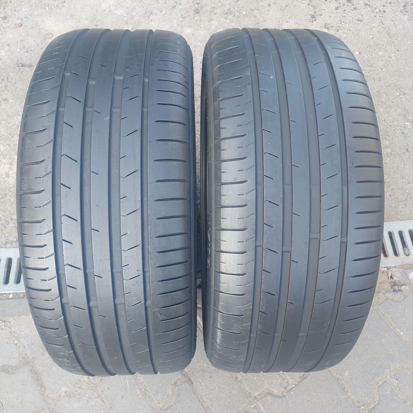 Opony letnie Toyo Proxes Sport  235 45 R18