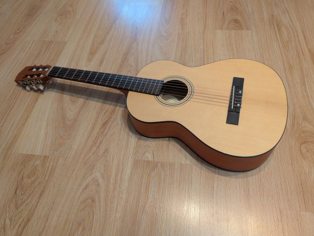 Gitara fender Esc80