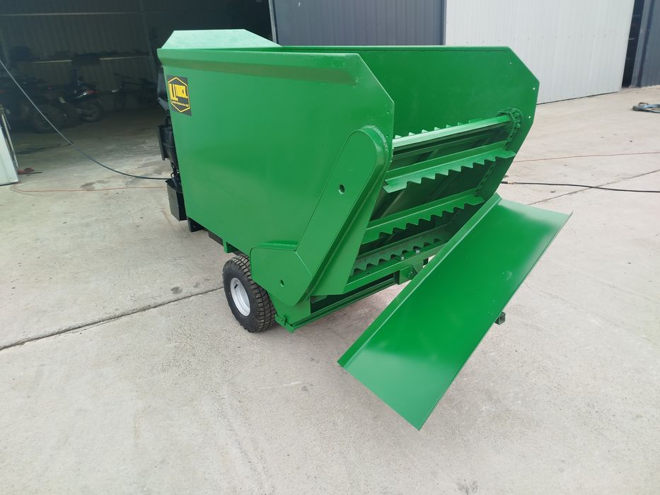 Mini paszowóz samojezdny kl truck lydersen