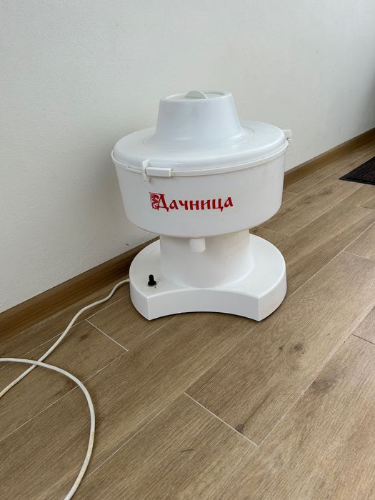 Соковижималка Дачниця самовивіз