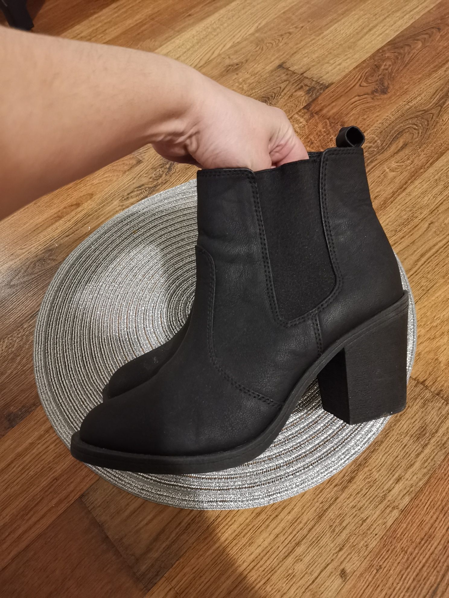 Botki wiosenne czarne damskie 38 H&M