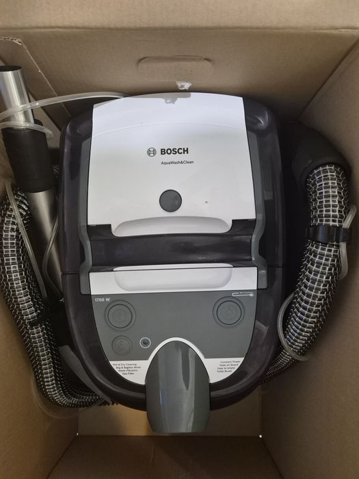 Пилосос Bosch aqva serie 4