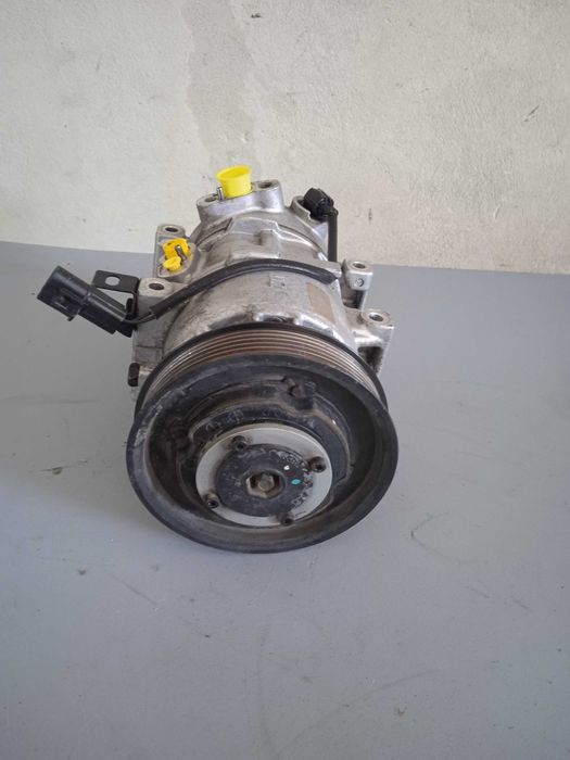 Sprężarka klimatyzacji Kia Rio 1,25 B DVE13