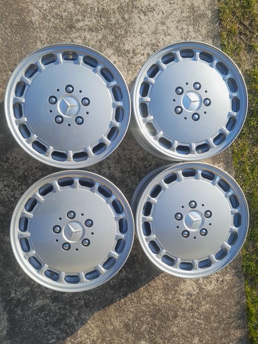 Felgi aluminiowe 15 Gullideckel w124,w201 mercedes 6.5Jx15 et 49
