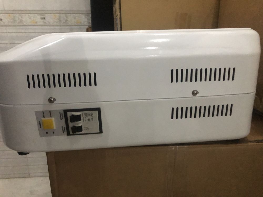 Стабилизатор напряжения  LUXEON  WDR-10000VA