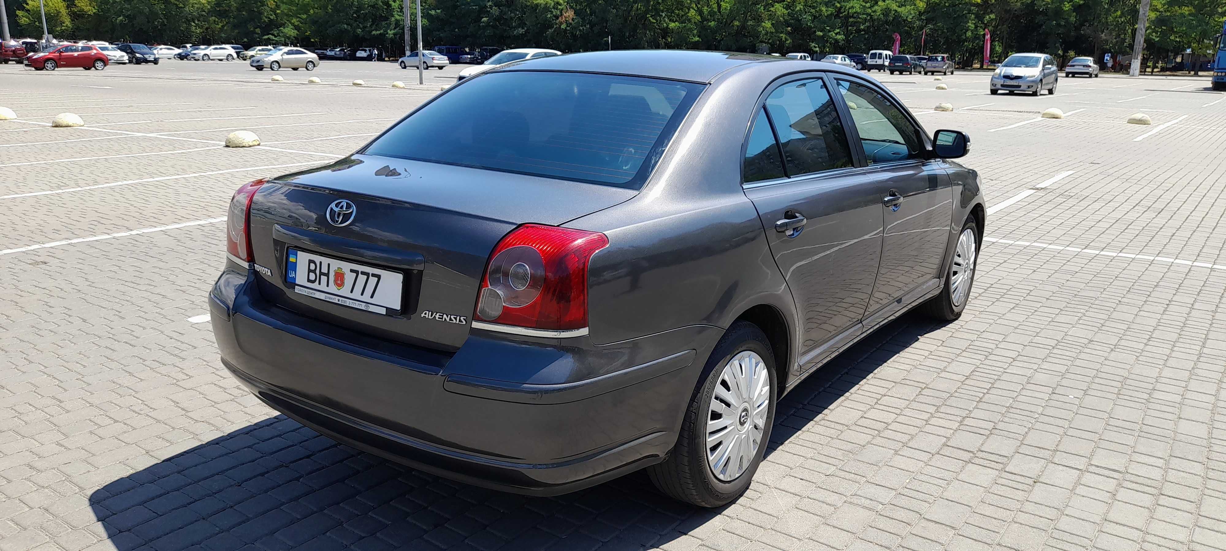 Тойота Авенсис 2008 автомат
