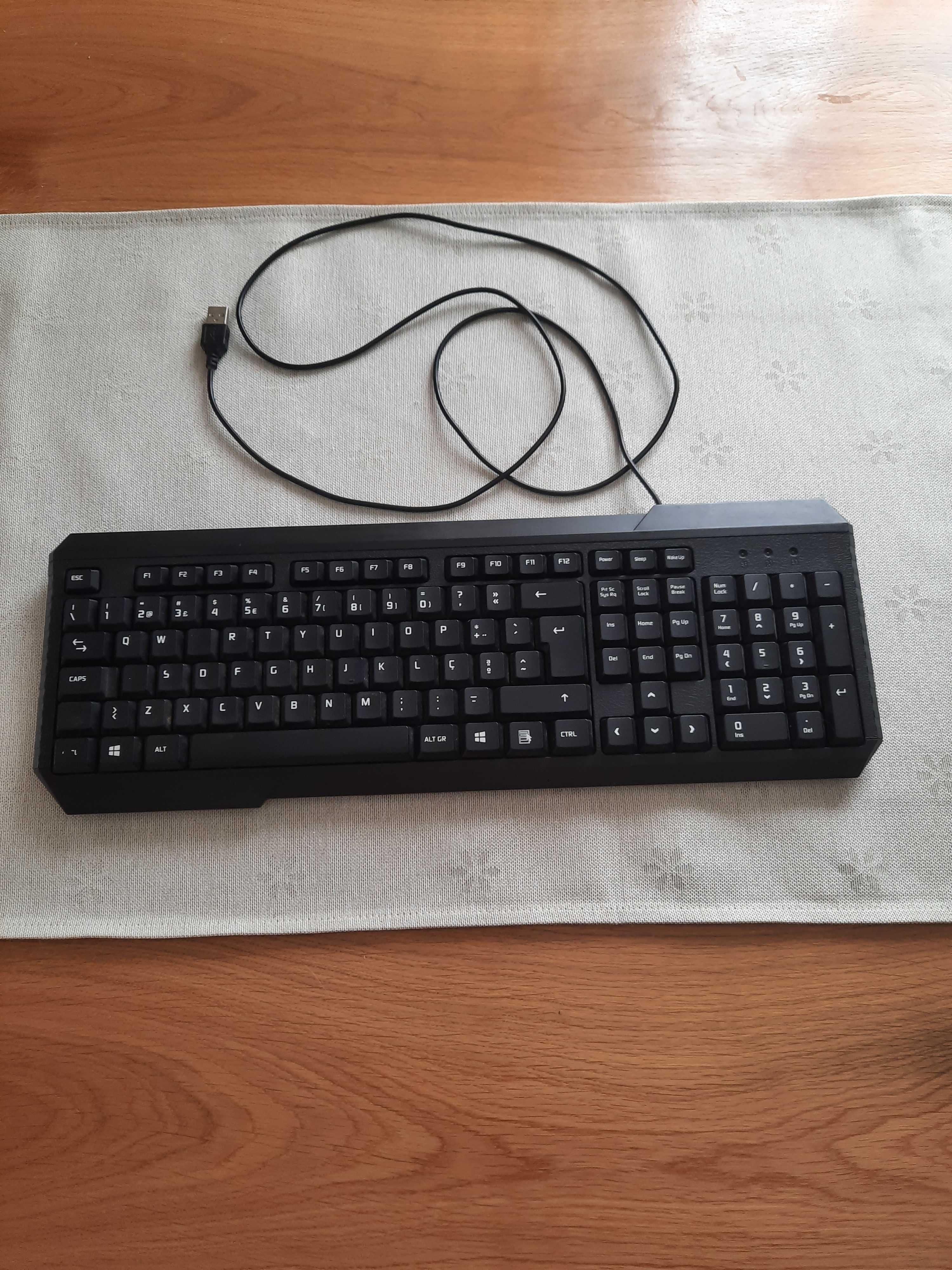 Conjunto teclado + rato USB
