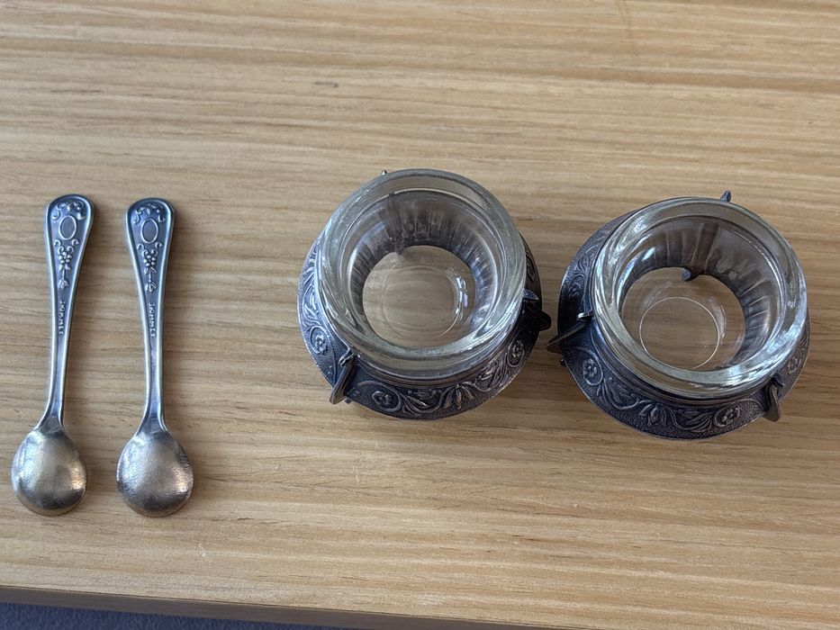 Stara posrebrzana ZSRR JUMMET solniczka z łżeczką - dwie sztuki!