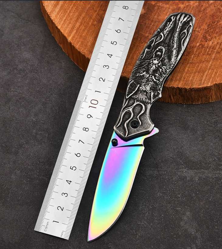 Nóż Scyzoryk myśliwski Tęczowy RAINBOW  WILK 3D metal KN51