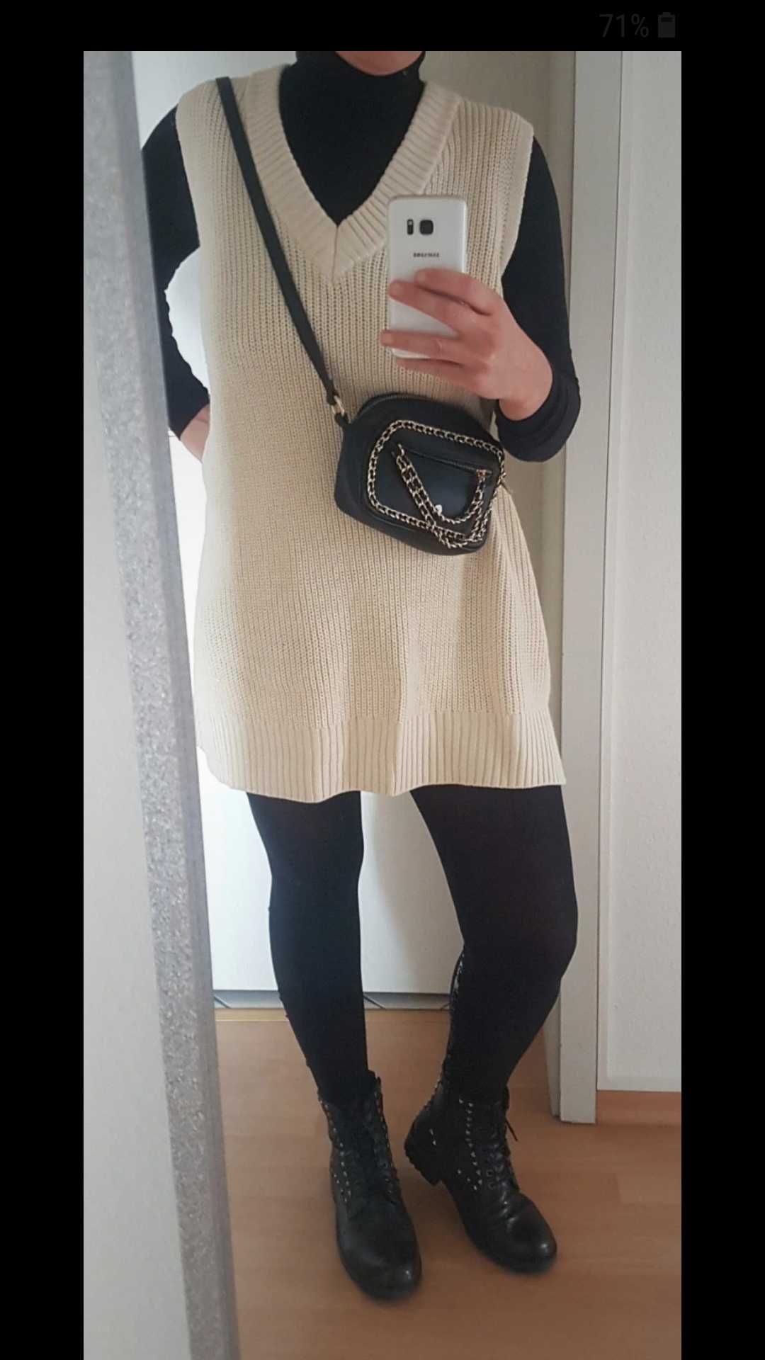 Sukienka sweterkowa