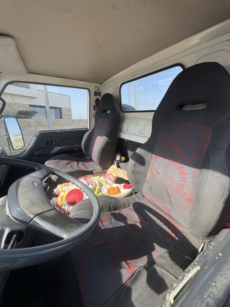 Pronto socrro Ligeiro mitsubishi canter