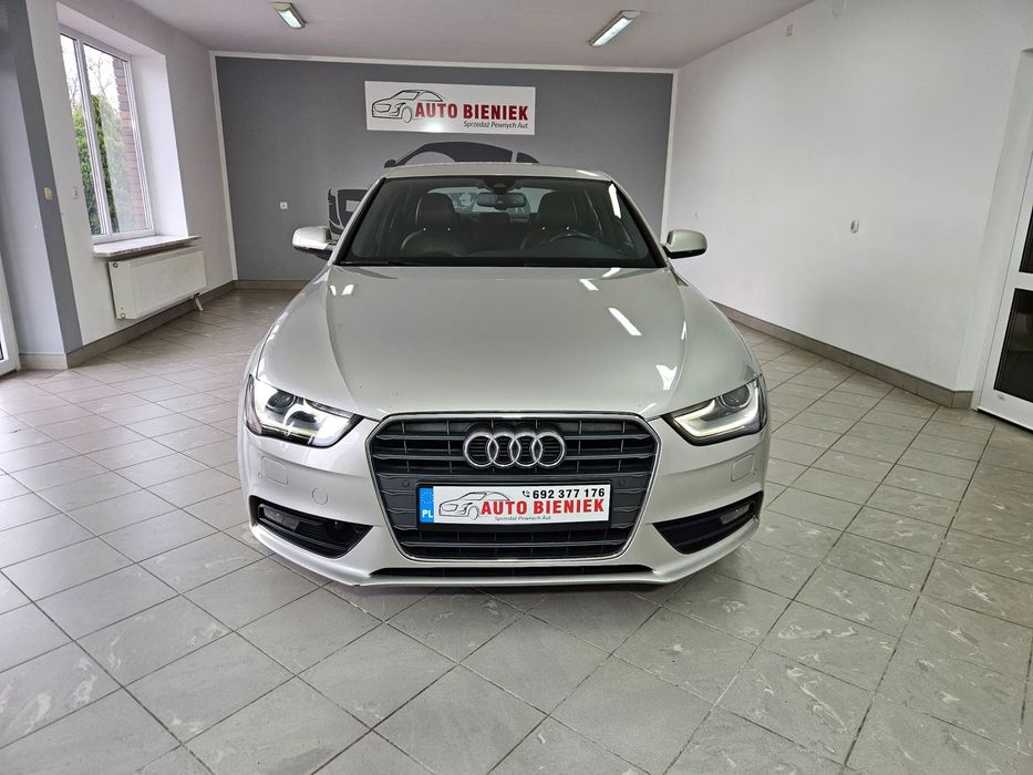 Audi A4 Limousine B8 Lift 2.0 TDI 190KM Automat