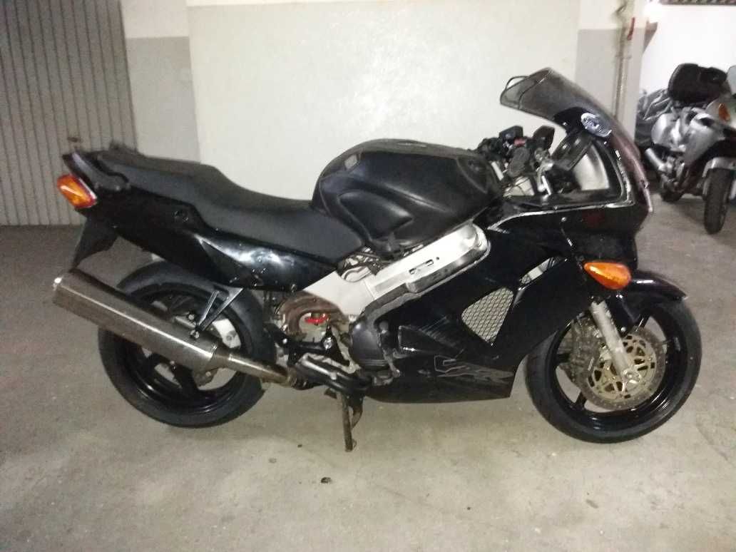 Peças Honda VFR800