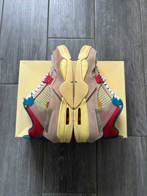 Jordan 4 Retro Union Guava Ice powracają! Niezbędne trampki! (EUR) 44