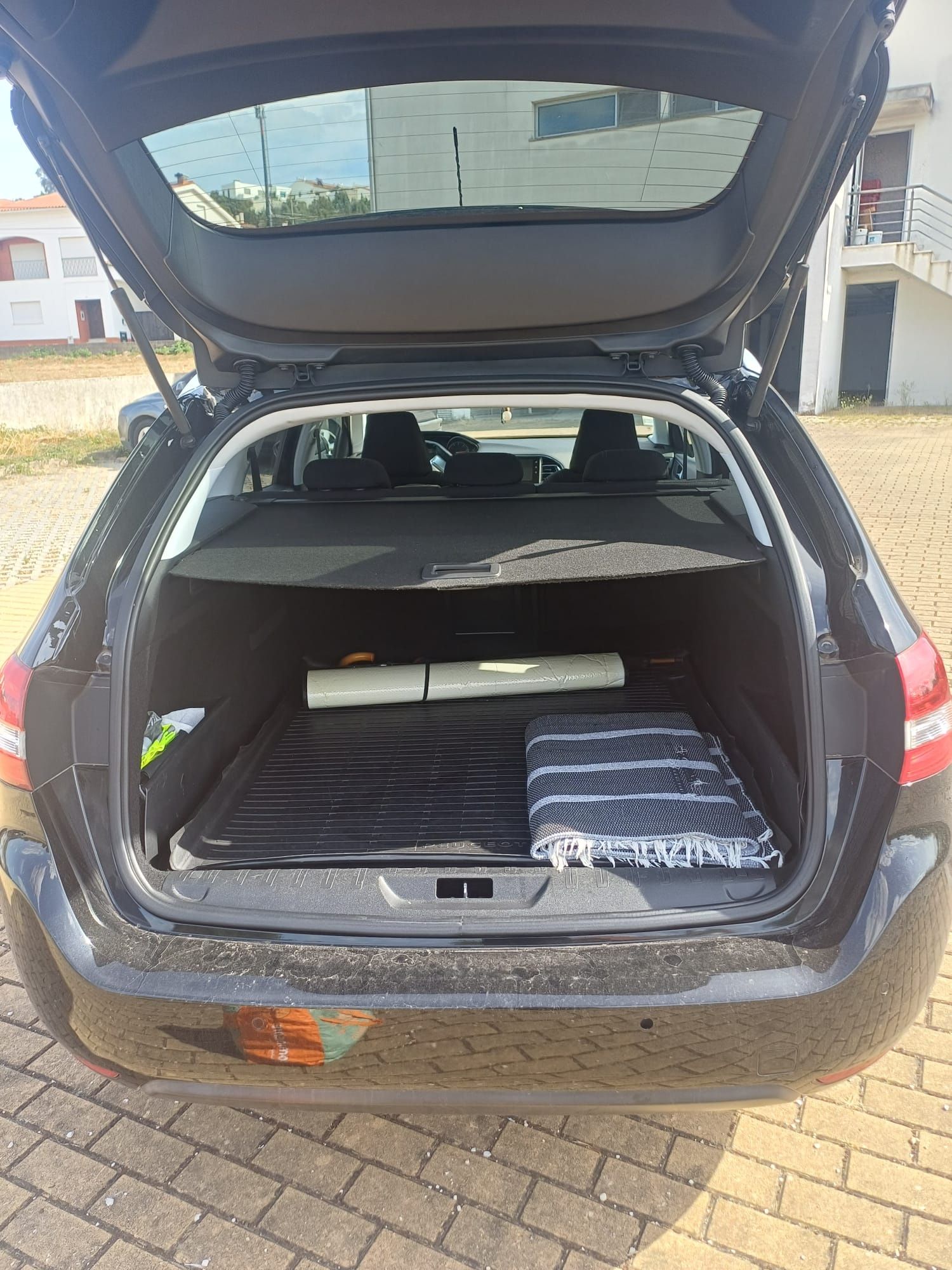 Peugeot 308 sw 1.6 hdi