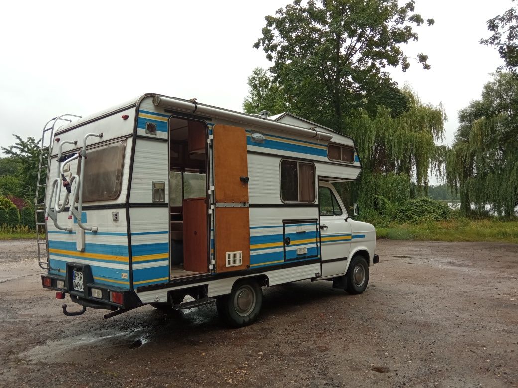 Kamper Ford Transit Pilote