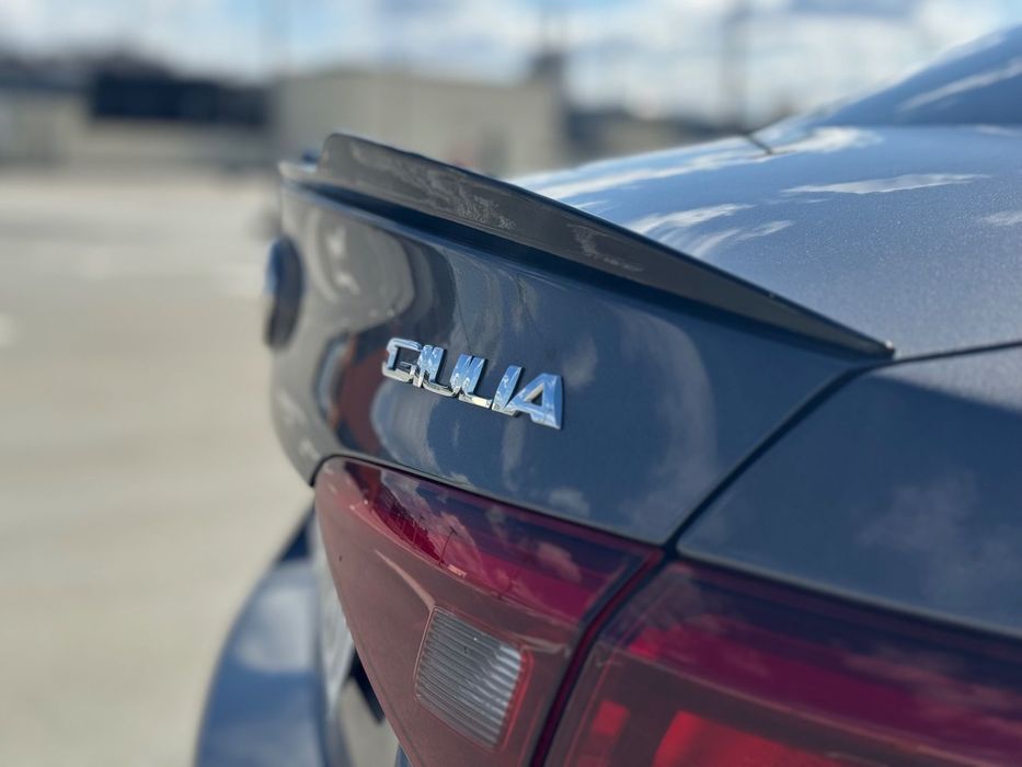Alfa Romeo Giulia Alfa Romeo Giulia Veloce Ti