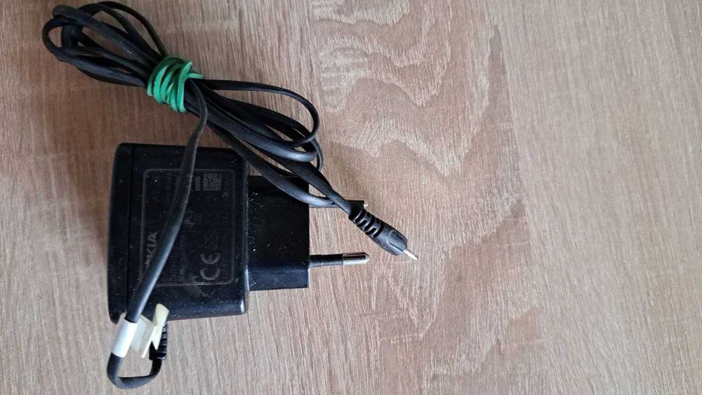 Зарядка для Нокіа товста, тонка, для HTC, та інші