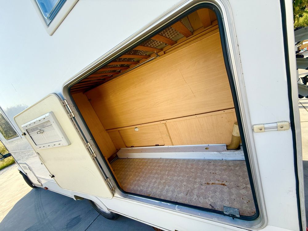 Autocaravana Ford Challenger - ano 2000 2.5TD